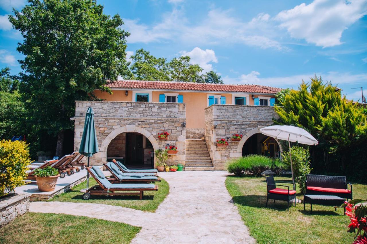 ŽminjCasa Karnevali别墅 外观 照片